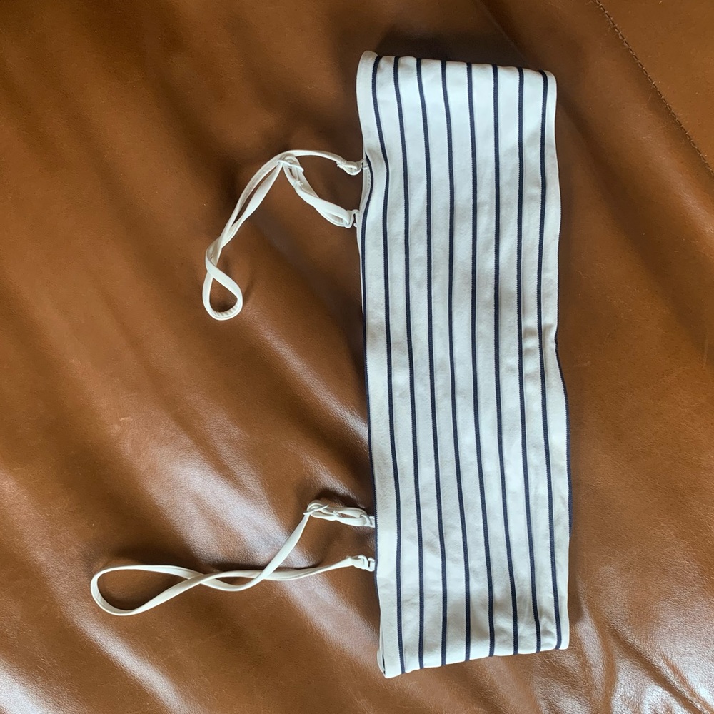 COS ribbed bikini top size 10 runs small